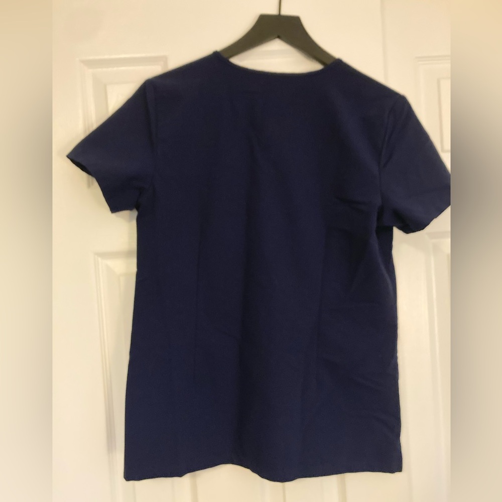 Figs navy scrub top - Picture 3 of 3